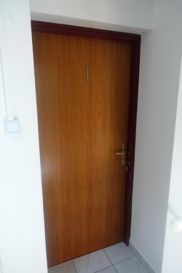 Apartments Galeb Rtina Ngoại thất bức ảnh