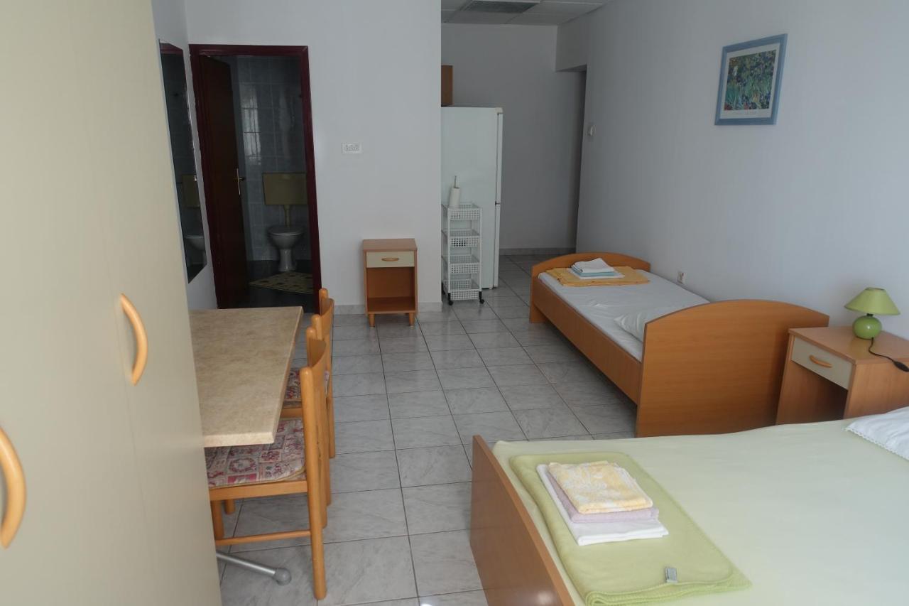 Apartments Galeb Rtina Ngoại thất bức ảnh