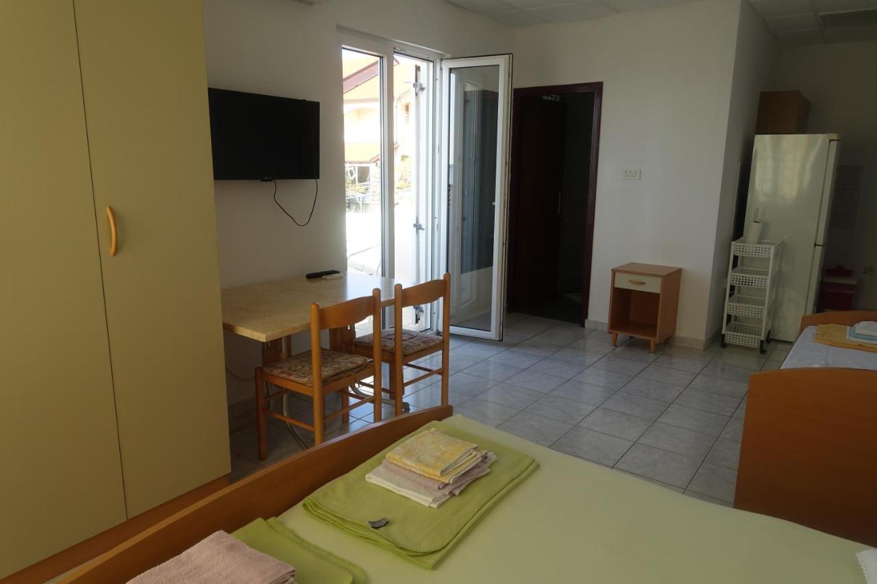 Apartments Galeb Rtina Ngoại thất bức ảnh