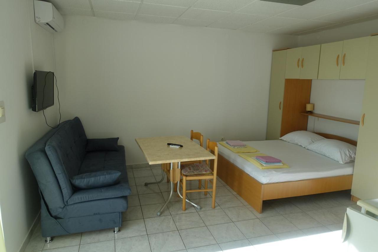 Apartments Galeb Rtina Ngoại thất bức ảnh