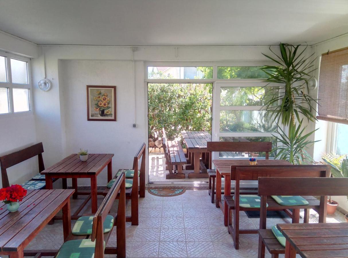 Apartments Galeb Rtina Ngoại thất bức ảnh